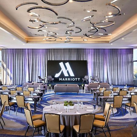 Marina Del Rey Marriott Hotel Los Angeles Exterior photo
